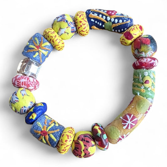 Handgemaakte Afrikaanse glaskralenarmband
