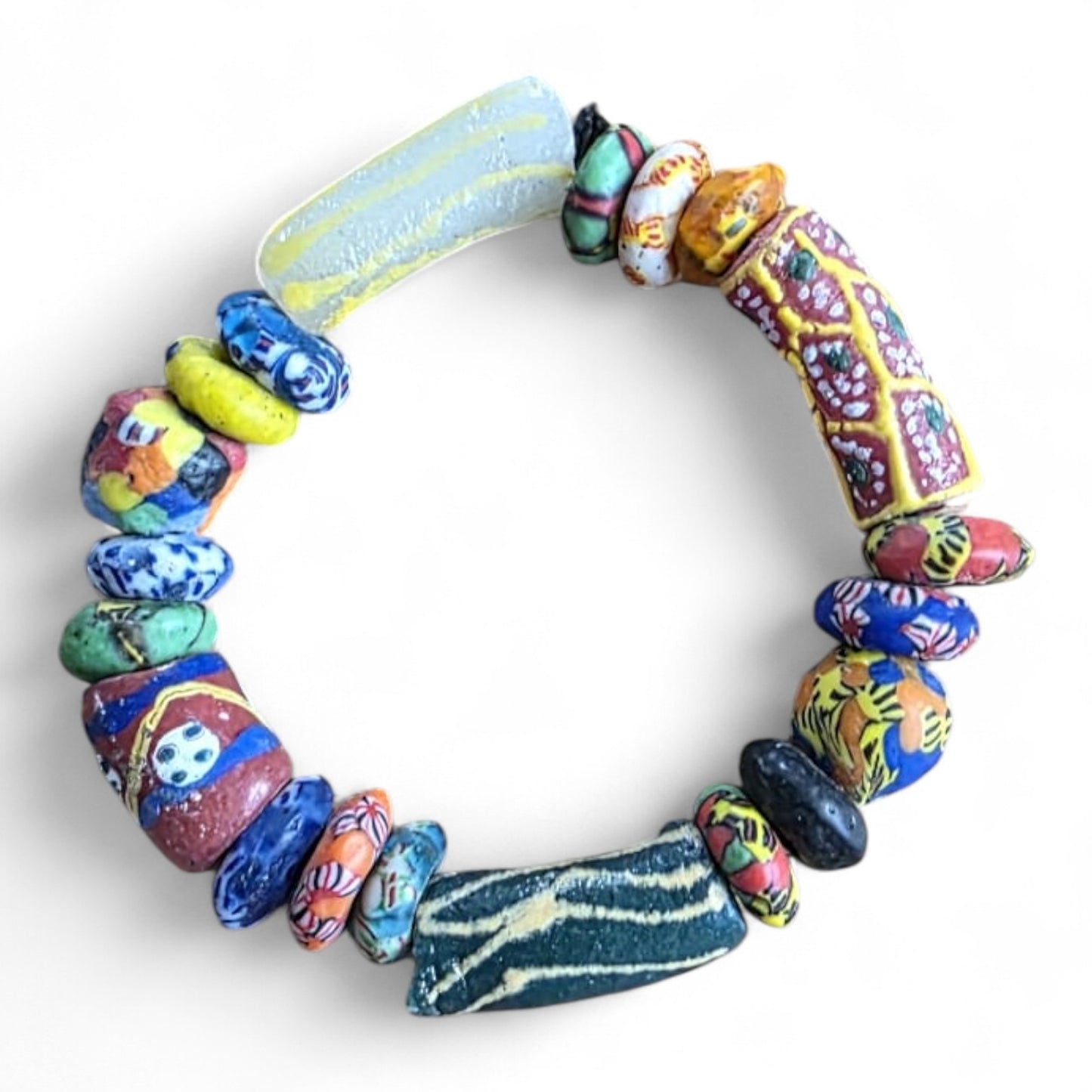 Handgemaakte Afrikaanse glaskralenarmband