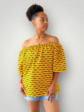 Afbeelding in Gallery-weergave laden, Off Shoulder Top van Afrikaanse Print - Geel
