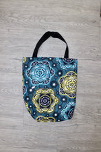 Afbeelding in Gallery-weergave laden, Tote Tas in Afrikaanse Print - Blauw
