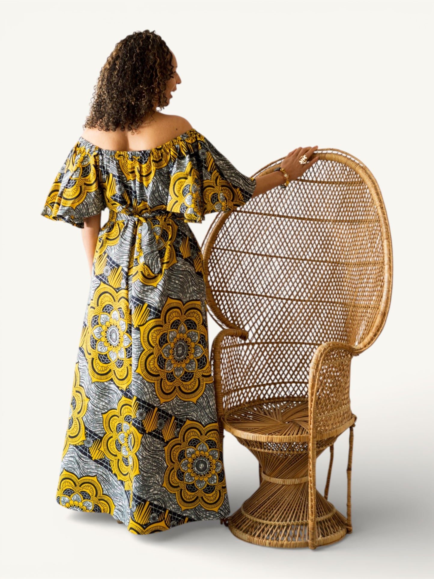 Rich Aunty Off-shoulder Maxi Jurk