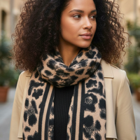 NANA sjaal met luipaardmotief