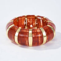 Fantasiearmband 3WY03: Bruin / Acryl 70%, CCB 30%