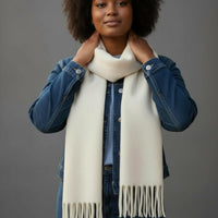 NANA sjaal effen met franjes – Zacht & elegant (Beige)