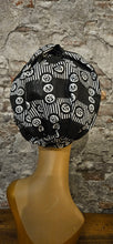 Afbeelding in Gallery-weergave laden, Nana Hoofddoek/Headwrap in Afrikaanse Print
