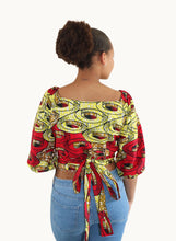 Afbeelding in Gallery-weergave laden, Off Shoulder Wrap Top van    Afrikaanse Wax-Print
