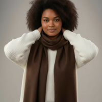 NANA sjaal effen met franjes – Zacht & elegant (Bruin)