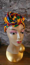 Charger l&#39;image dans la galerie, Hoofddoek/Headwrap in Afrikaanse Print
