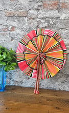 Charger l&#39;image dans la galerie, Afrikaanse Waaiers/ HandFans
