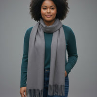 NANA sjaal effen met franjes – Zacht & elegant (Grijs)