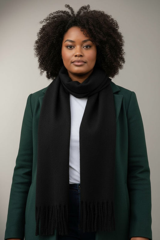 NANA sjaal effen met franjes – Zacht & elegant (Zwart)